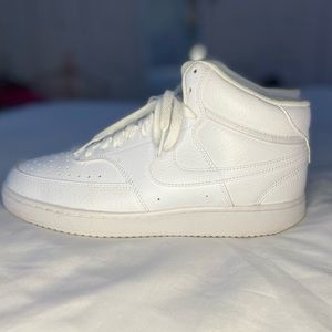 Women’s Nike Court Vision Mid